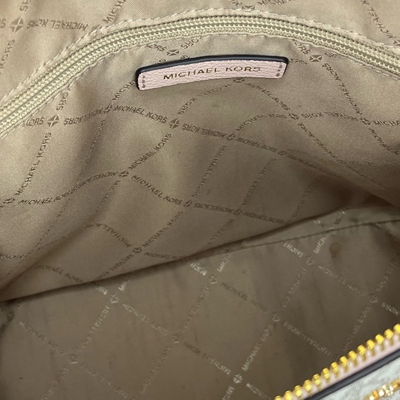 Michael Kors Pink and Gray Tote Bag Set - Picture 8 of 10